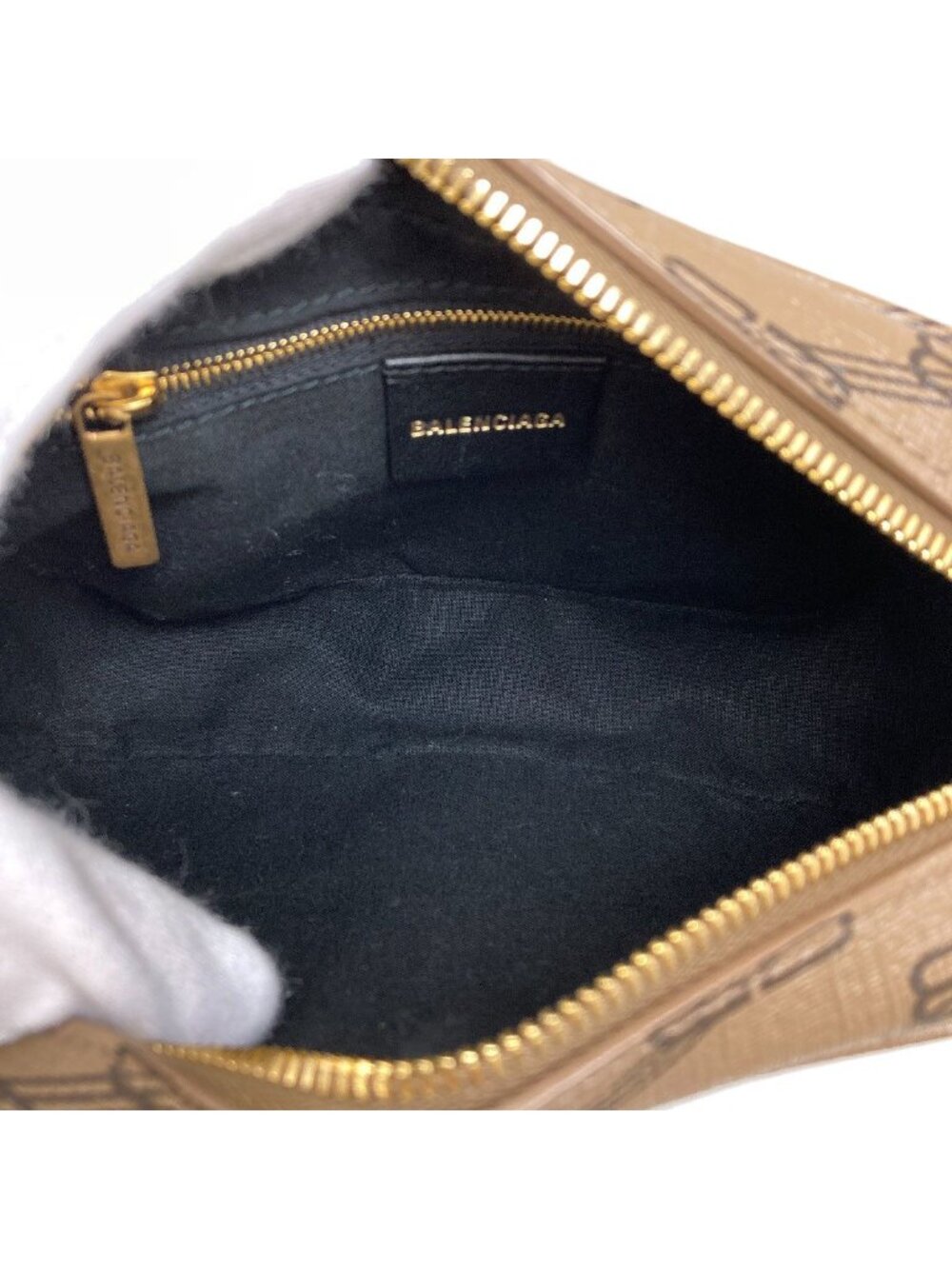 Balenciaga BB Monogram Shoulder Bag - Picture 5 of 15